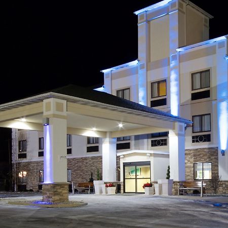 Holiday Inn Express Adrian By Ihg Esterno foto