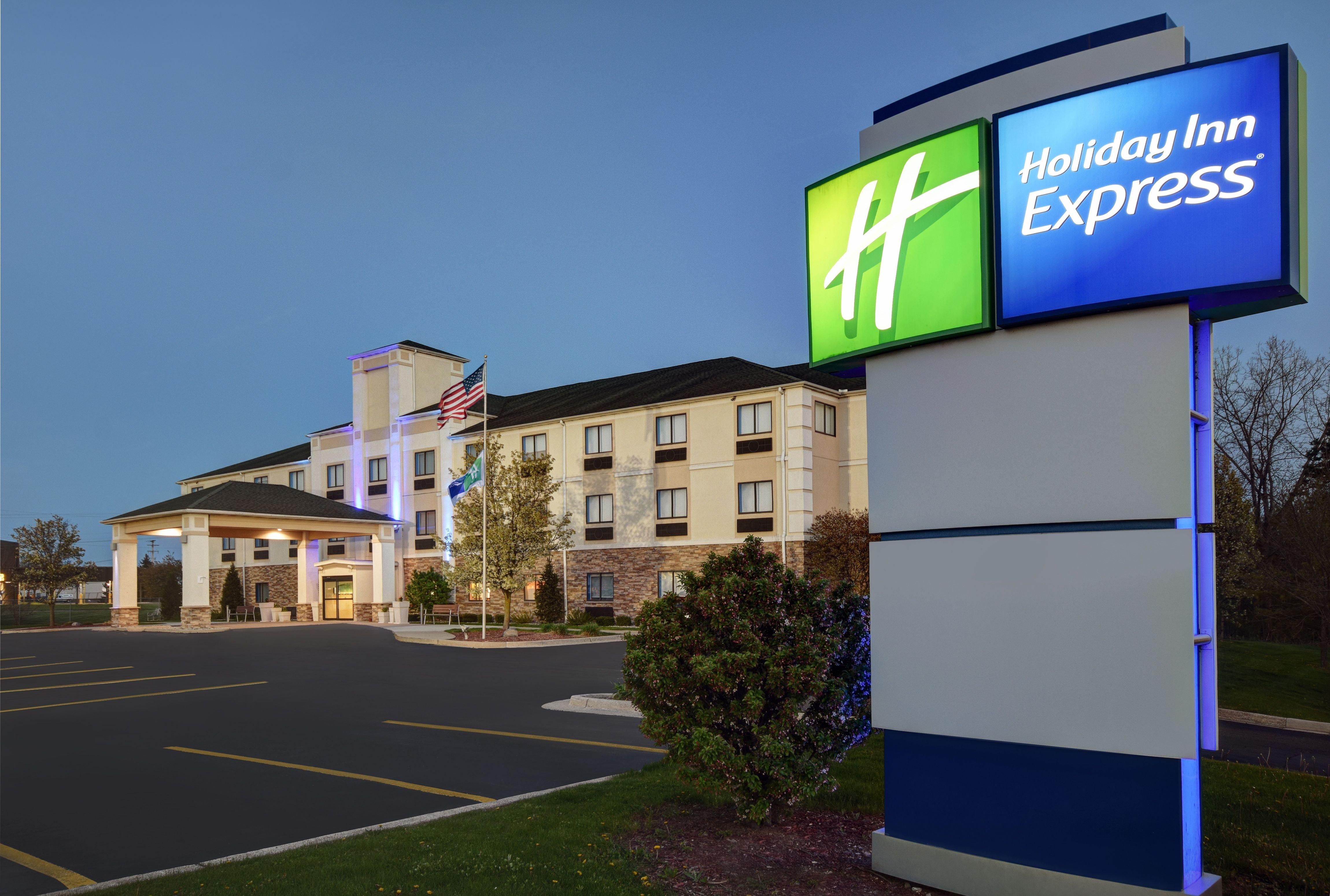 Holiday Inn Express Adrian By Ihg Esterno foto