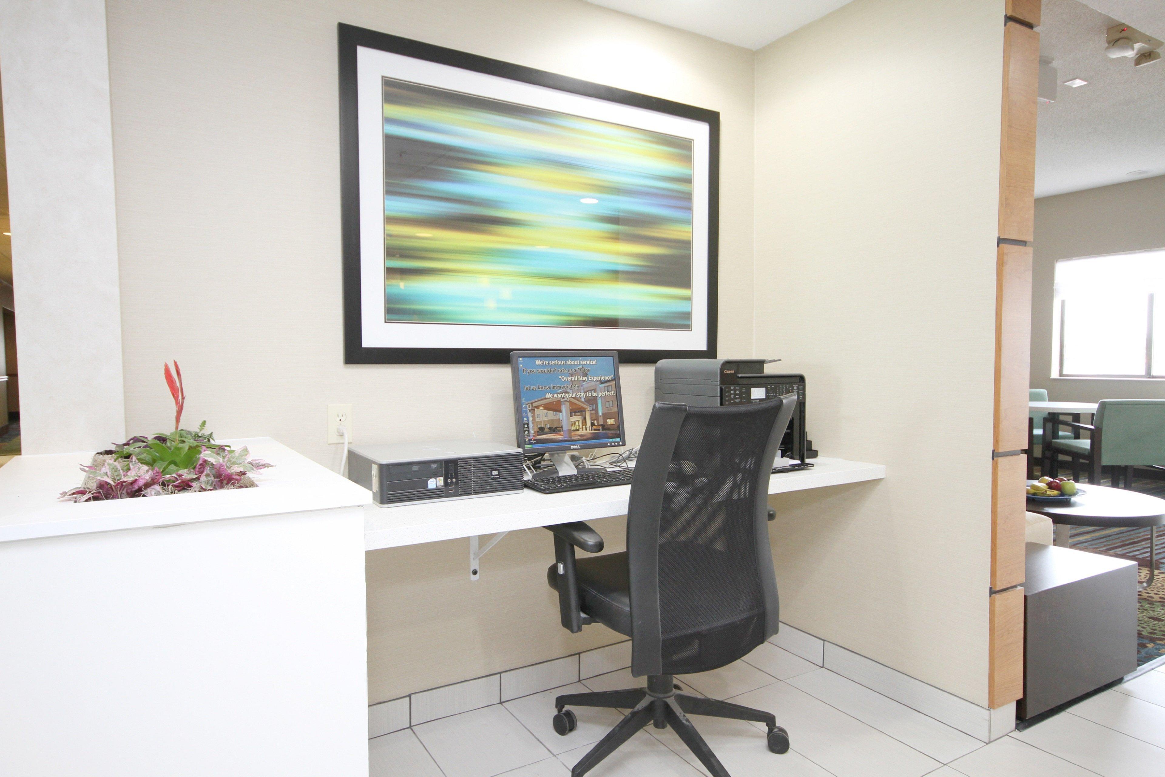 Holiday Inn Express Adrian By Ihg Esterno foto