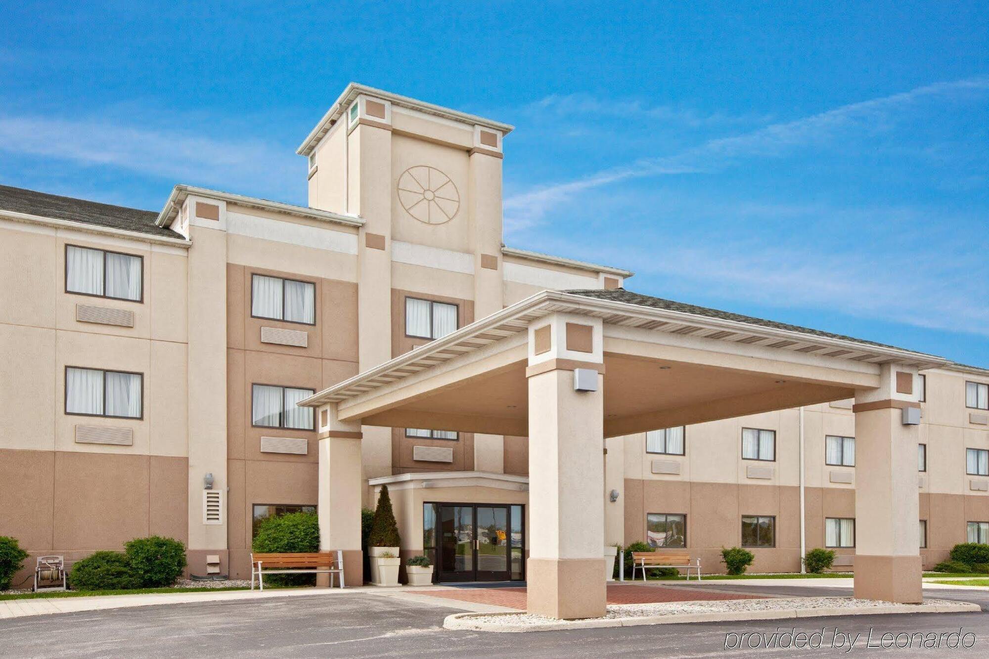 Holiday Inn Express Adrian By Ihg Esterno foto